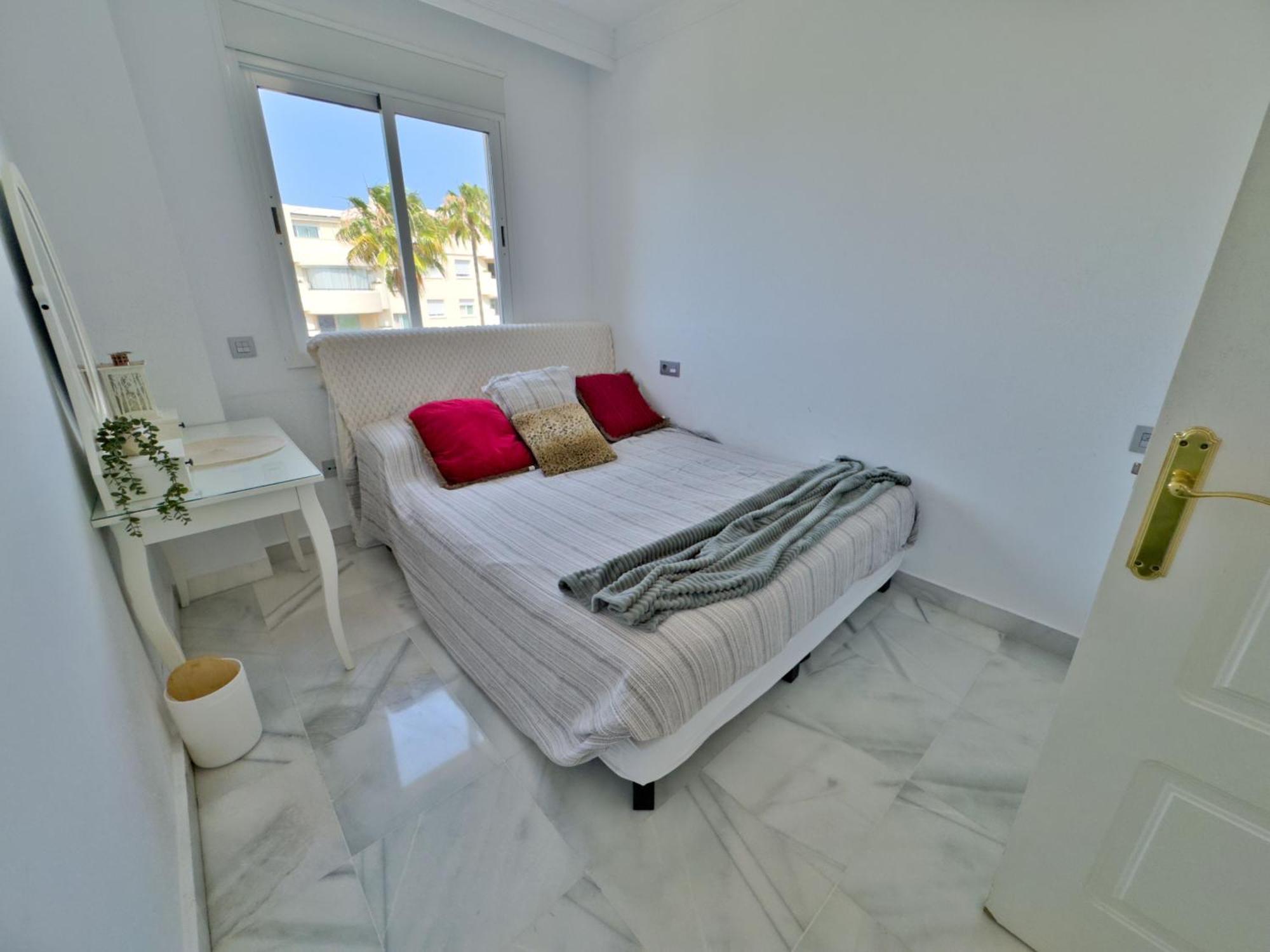 Atico Duplex En Milla De Oro Appartement *